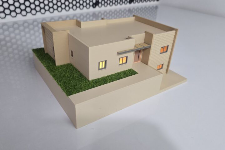 שני בתים צמודים · תאורת לילה